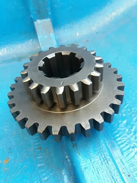 Шестерня 40-1701116 3 та 5-ї передачі ЮМЗ-6