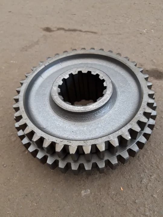 Шестірня 40-1701055 4 і 5-й передачі тягова Трактора ЮМЗ-6